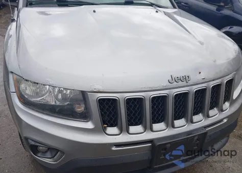 2016 Jeep Compass Sport Se z USA, uszkodzony, nr VIN 1C4NJDBB4GD671425